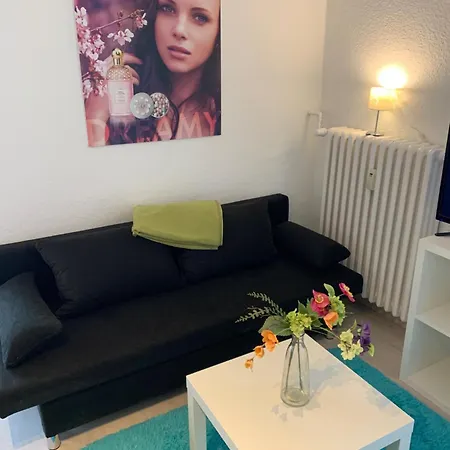 59 , Boxspringbett, Tv, Balkon, Loggia, Kueche, Bad, W-lan *