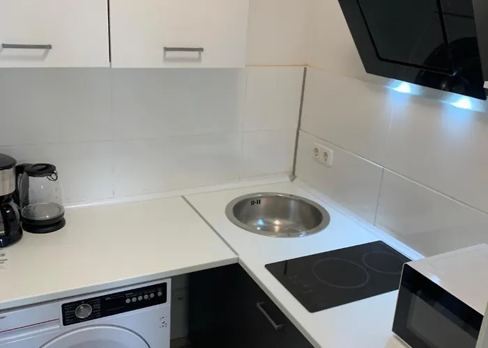 59 , Boxspringbett, Tv, Balkon, Loggia, Kueche, Bad, W-lan Apartmán Gelsenkirchen